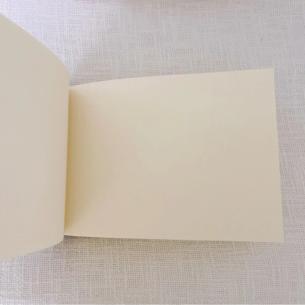 🌻 Green Scrapbook Album